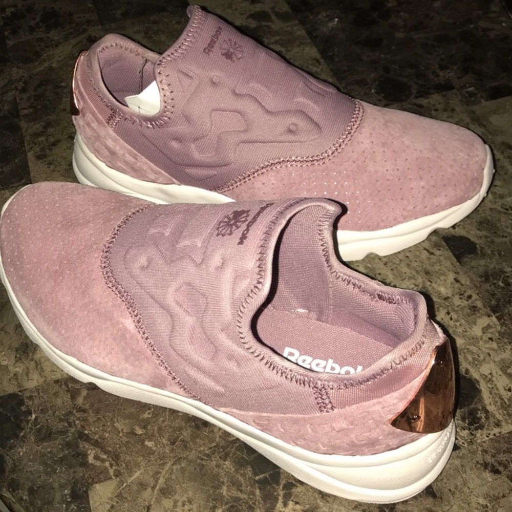 Women’s Reebok sneakers